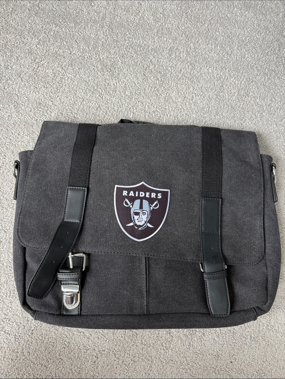 Canvas Messenger Bag with Raiders Logo and Black Accents BRAND NEW NEVER USED